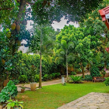 Homestay Garden Rest קנדי מראה חיצוני תמונה