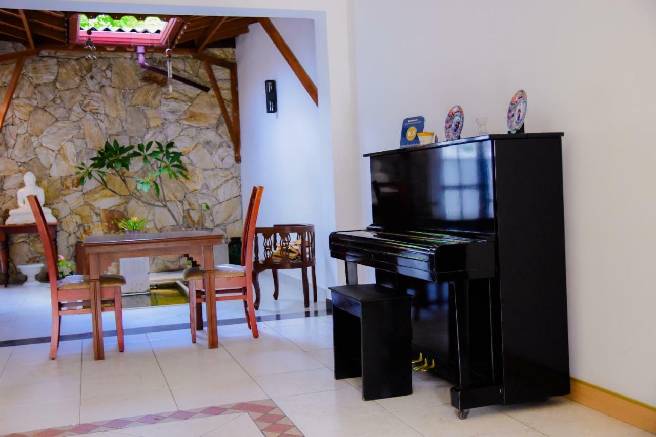 Homestay Garden Rest קנדי מראה חיצוני תמונה