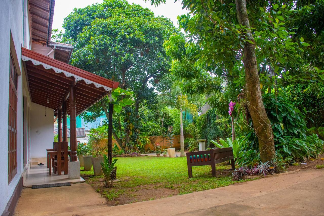 Homestay Garden Rest קנדי מראה חיצוני תמונה